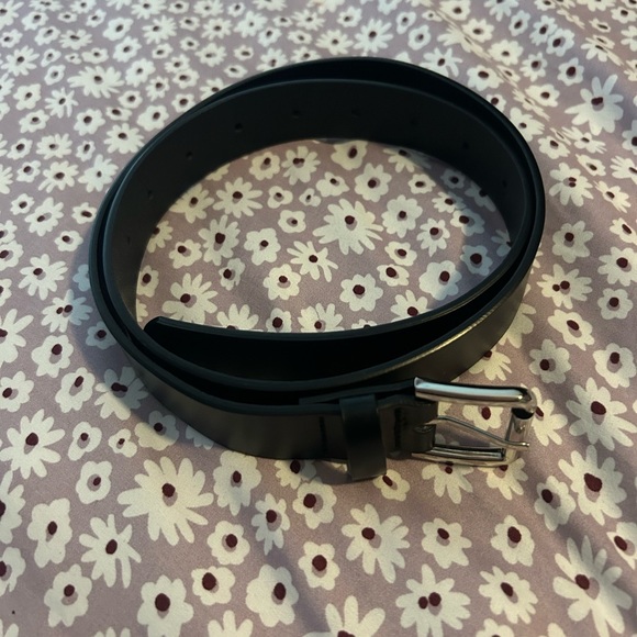 SHEIN Accessories - NWOT Black belt with silver buckle
